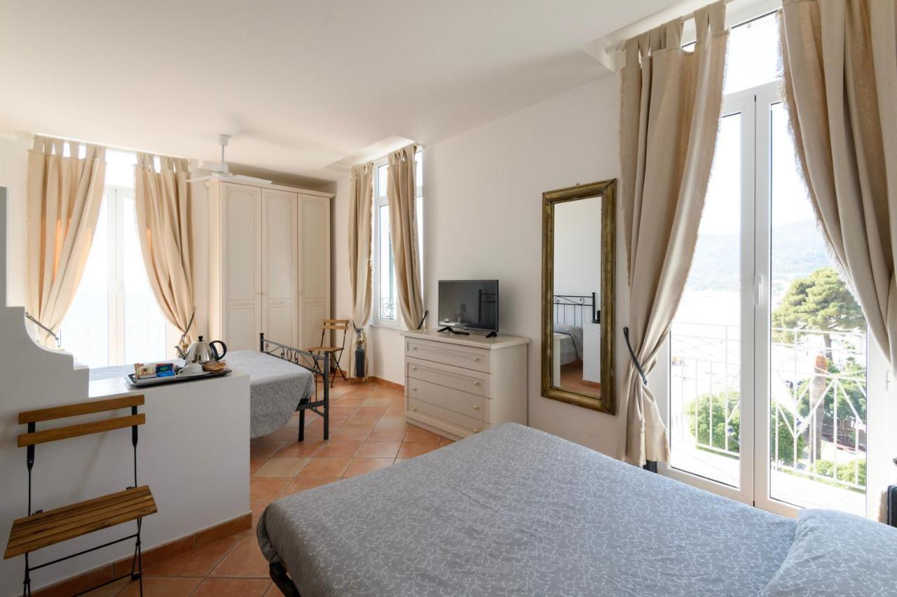 Miramare 3* Spotorno