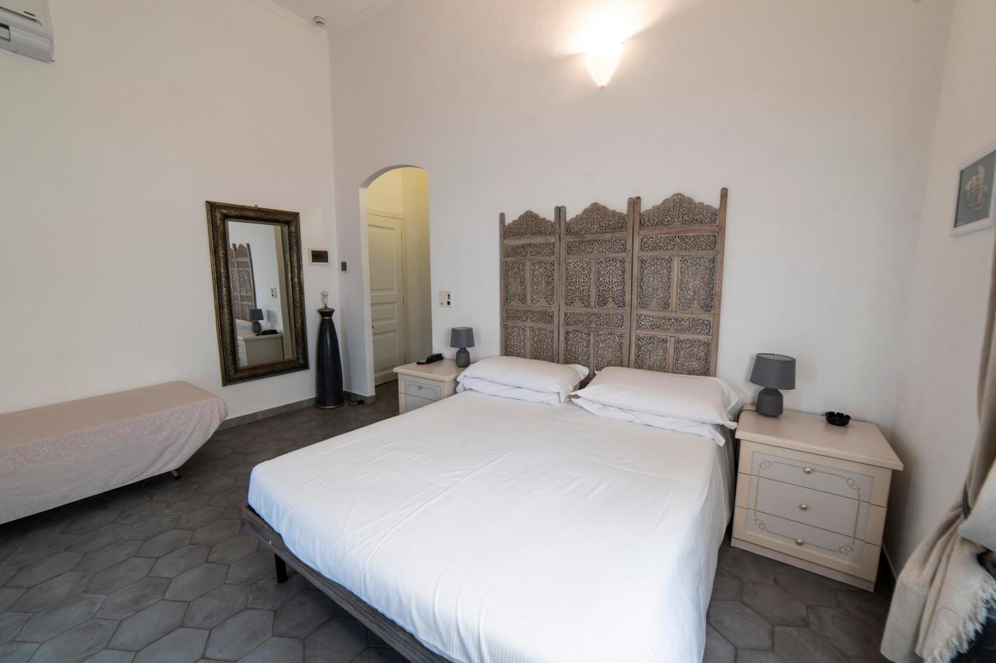 Miramare Hotel 3*